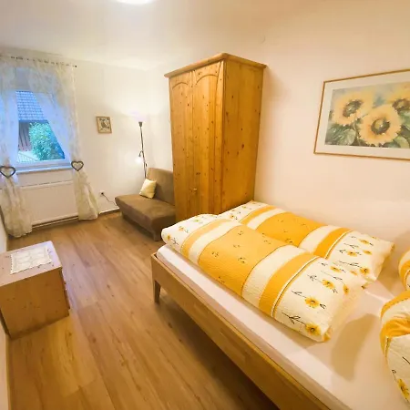 Familienbauernhof Strassbauer * Steinakirchen am Forst