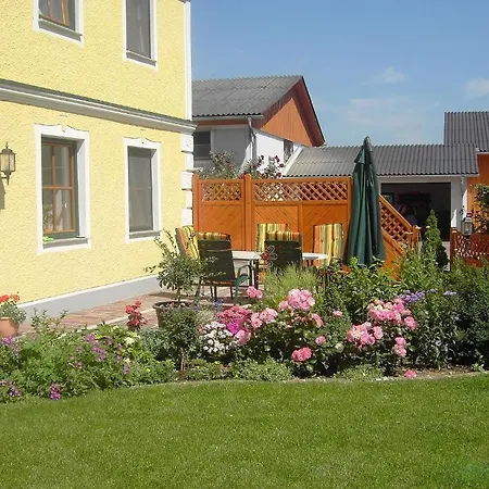 Familienbauernhof Strassbauer Bauernhof Steinakirchen Am Forst