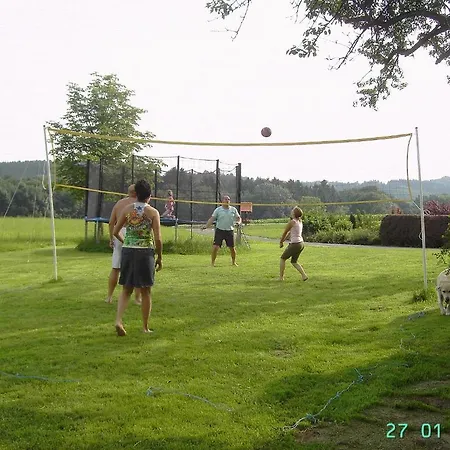 Farmház Familienbauernhof Strassbauer