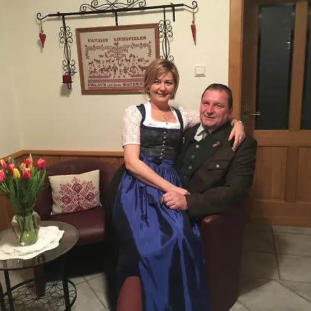 Familienbauernhof Strassbauer * Steinakirchen am Forst