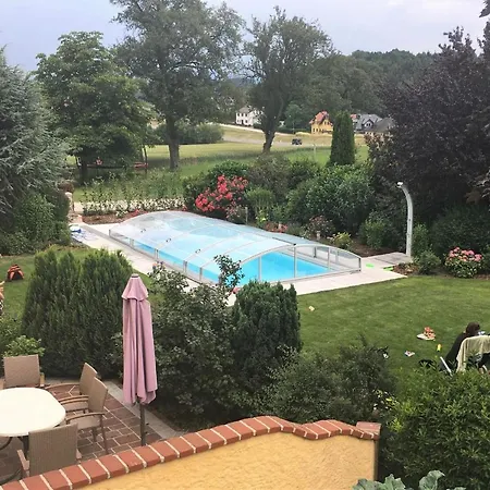 Familienbauernhof Strassbauer Κατάλυμα σε φάρμα