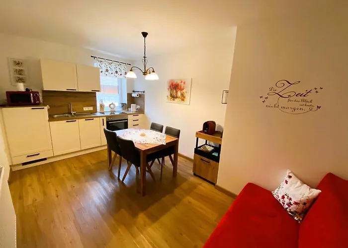 Lantgård Familienbauernhof Strassbauer *