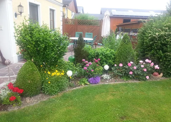 Lantgård Familienbauernhof Strassbauer