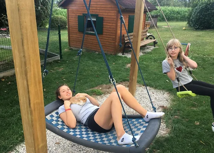 Familienbauernhof Strassbauer *